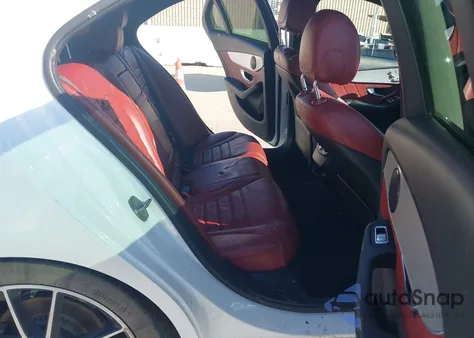 2019 Mercedes-Benz C 300 из США, поврежденный, VIN 55SWF8DB7KU320700